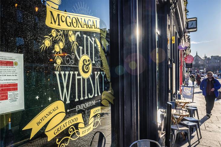 RonReizen: McGonagalls Gin & Whisky Emporium pub in Edinburgh